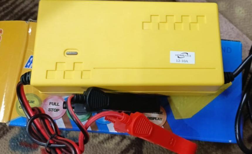 Smart 12V Battery Charger with Pulse Charging & LCD Display